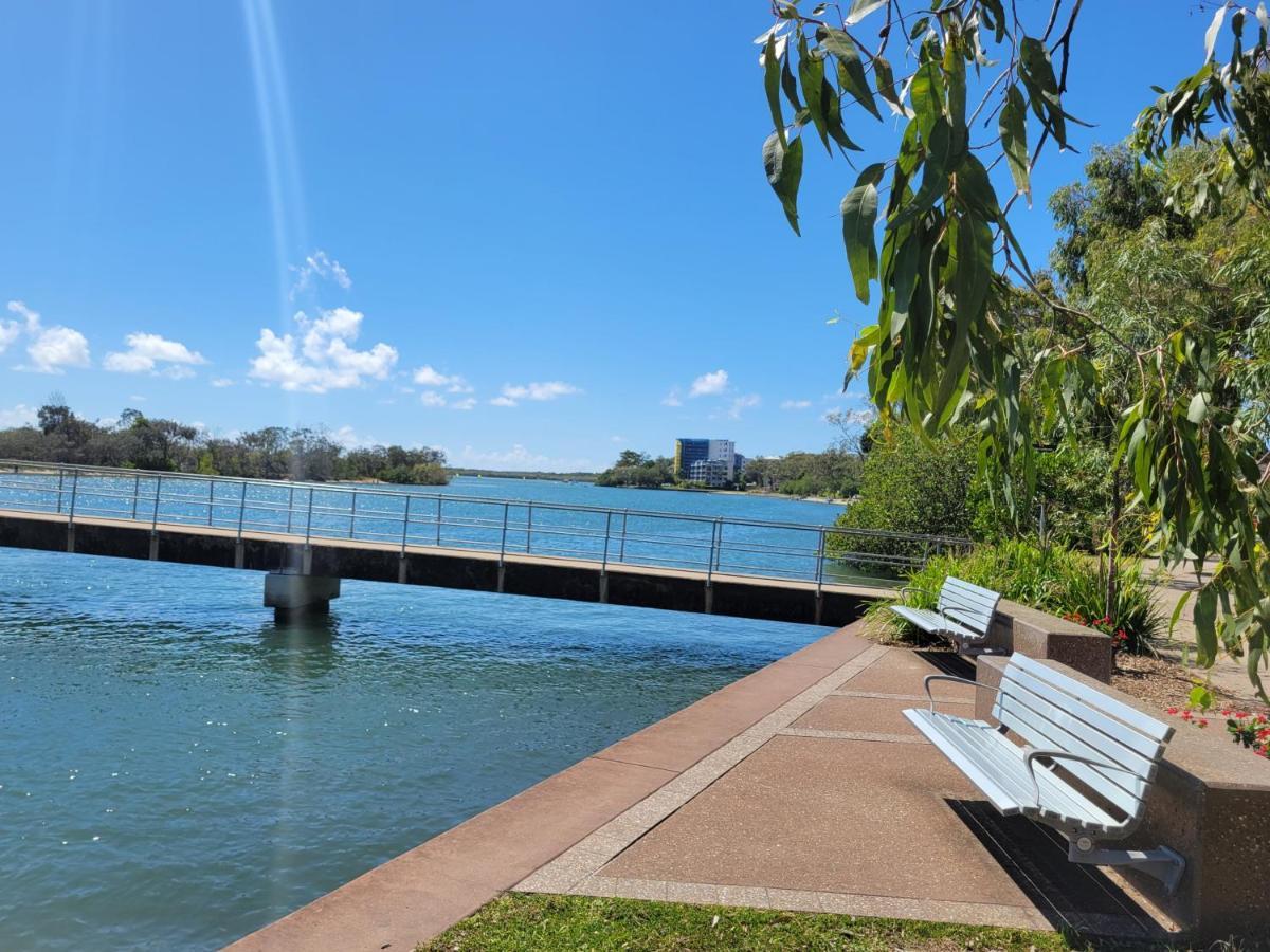 Beachside One Bedroom Flat Retreat Maroochydore Exterior photo