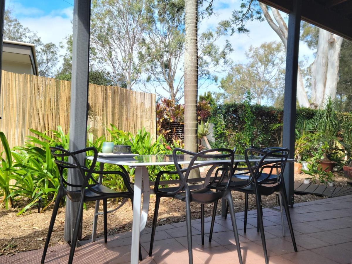 Beachside One Bedroom Flat Retreat Maroochydore Exterior photo