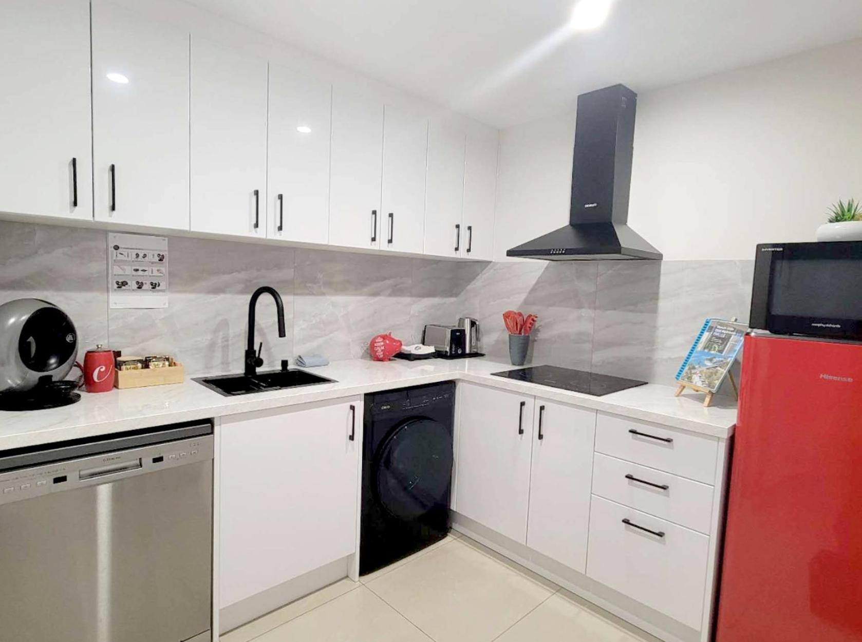 Beachside One Bedroom Flat Retreat Maroochydore Exterior photo