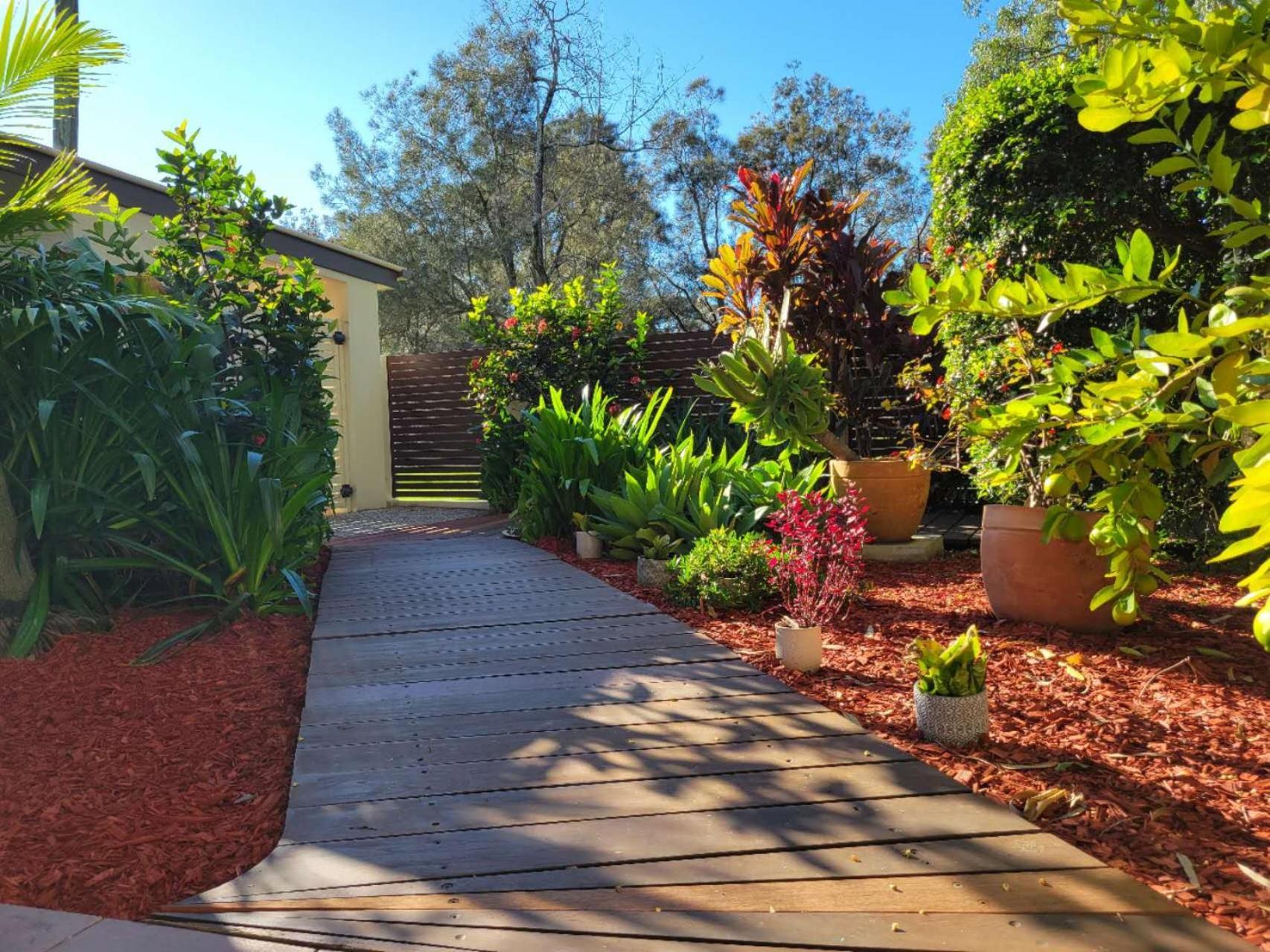 Beachside One Bedroom Flat Retreat Maroochydore Exterior photo
