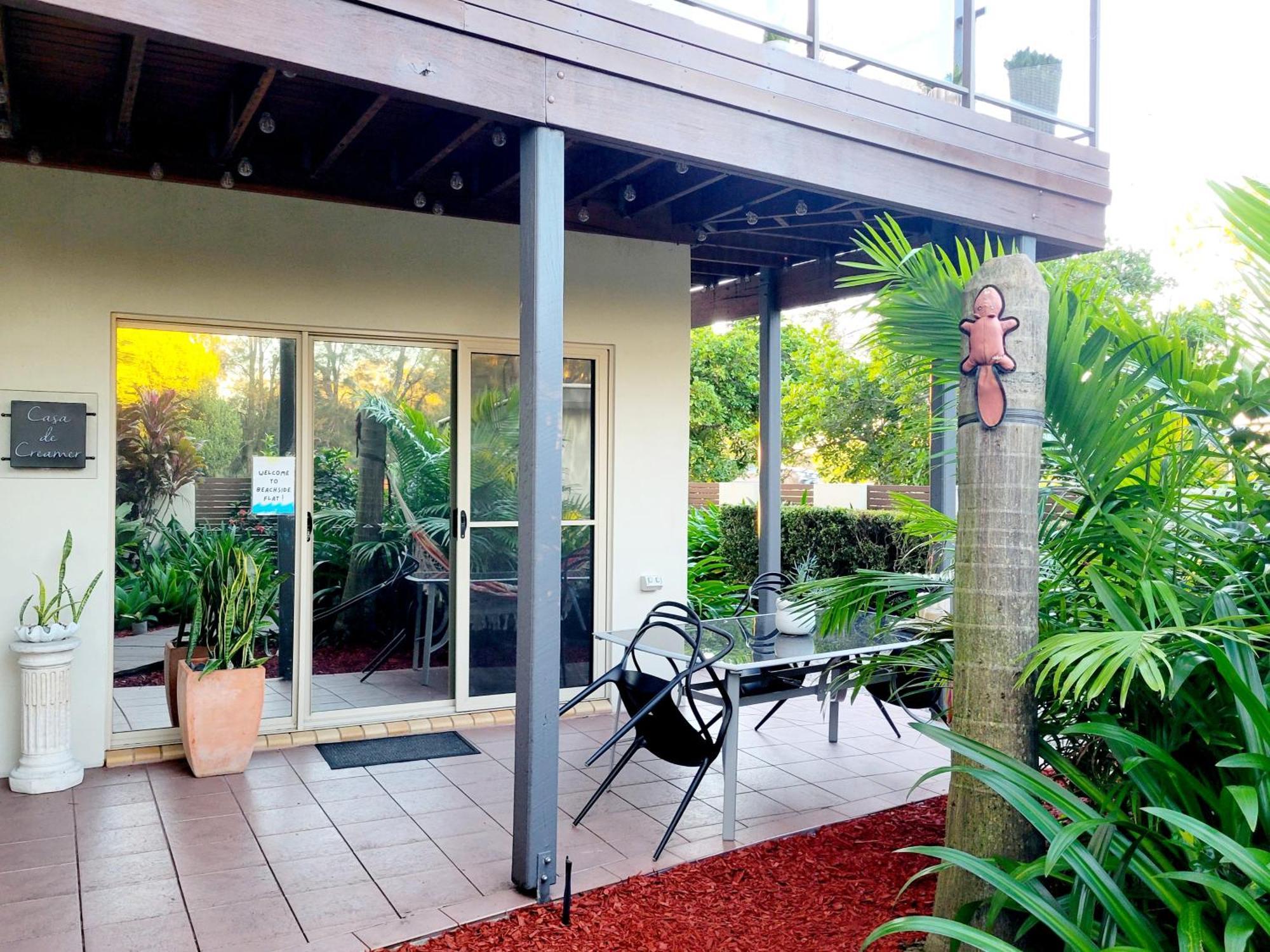 Beachside One Bedroom Flat Retreat Maroochydore Exterior photo